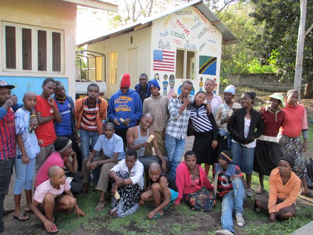 Our hardworking team of students and children. 